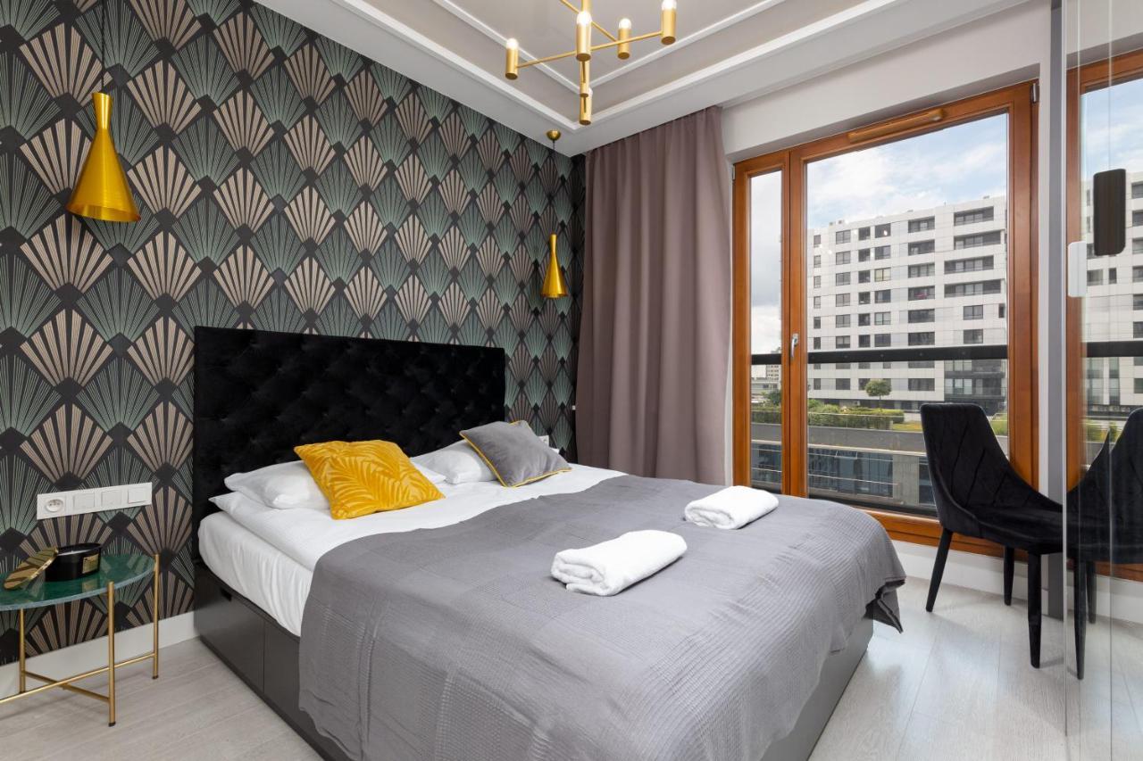 City Center Apartments Grzybowska With Parking By Noclegi Renters 华沙 外观 照片